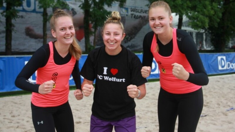 Das Ländle-Trio bei der Wolfurttrophy: Sarah Hinteregger, Anna Oberhauser, Lina Hinteregger (v. li.). (Bild: Peter Weihs/Kronenzeitung)