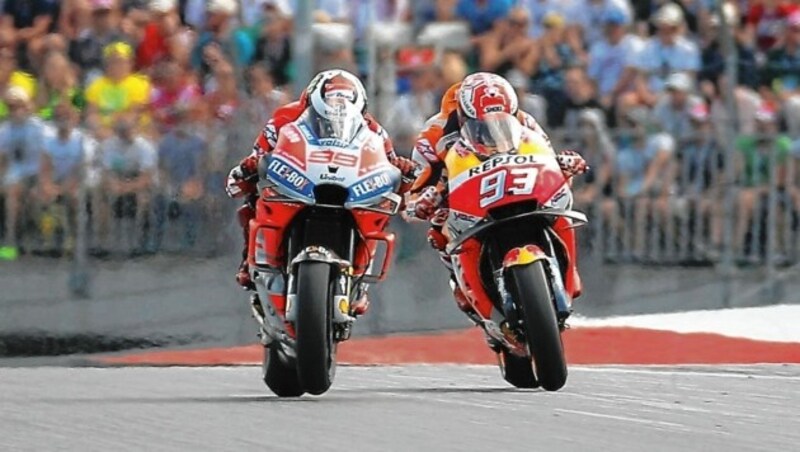 2018 setzte sich Lorenzo (l.) gegen Márquez durch. (Bild: GEPA pictures)