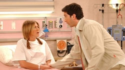 Jennifer Aniston und David Schwimmer als Rachel und Ross in der Serie „Friends“. (Bild: www.pps.at)