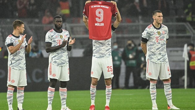 Thomas Müller würdigt der Bayern-Legende Gerd Müller (Bild: AFP or licensors)