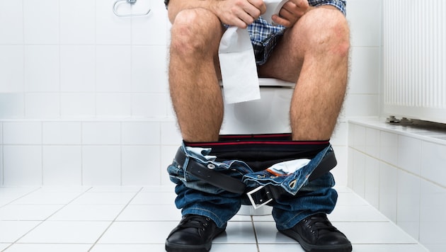 Häufige Toilettengänge belasten die Betroffenen oft erheblich. (Bild: ©Andrey Popov - stock.adobe.com)