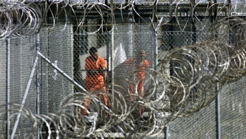 Mutmaßliche Mitglieder der Al-Kaida und der Taliban wurden in Guantanamo festgehalten. (Bild: AFP)