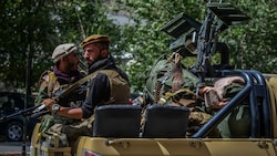 Soldaten der afghanischen Sicherheitskräfte in der Provinz Pandschir - in der Region bildet sich laut Berichten eine Anti-Taliban-Allianz. (Bild: APA/AFP/Ahmad SAHEL ARMAN)