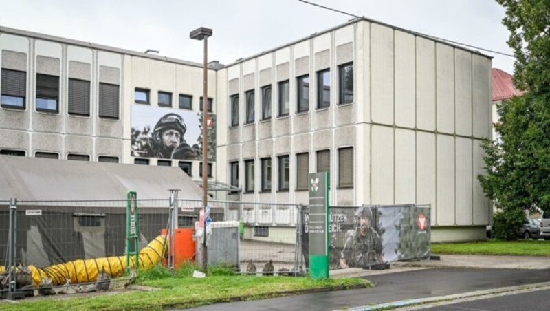 Das Stellungsgebäude in der Garnisonstraße wird saniert (Bild: Alexander Schwarzl)