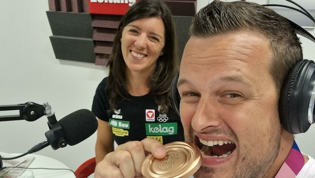 Auf Magdalenas Medaille beißt Patrick Jochum gerne. (Bild: zVg)