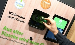 Seit einem Jahr wurde um ein Pfandsystem für Einwegflaschen gerungen.