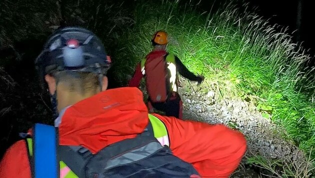 Die Bergung der tödlich verletzten Frau gestaltete sich schwierig (Symbolbild). (Bild: Bergrettung Villach)