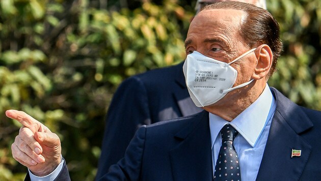 Die Partei von Ex-Premier Silvio Berlusconi übt heftige Kritik an Österreichs „Abschottung“ in der Migrationsfrage. (Bild: APA/AFP/Piero CRUCIATTI)