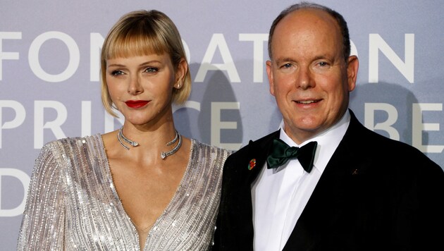 Charlene und Albert von Monaco bei einer Gala im September 2020 (Bild: AFP)