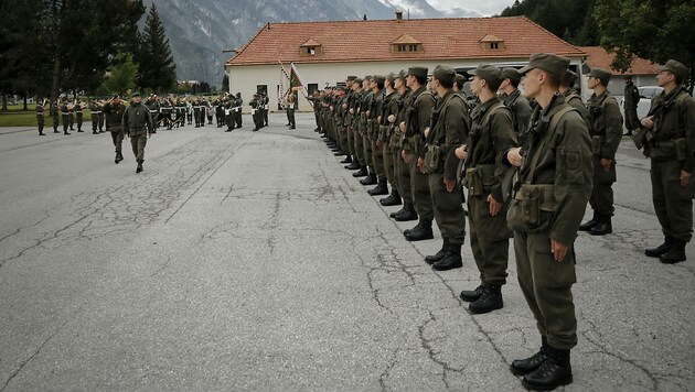 Die Soldaten beim Treuegelöbnis (Bild: Gerhard Eller)
