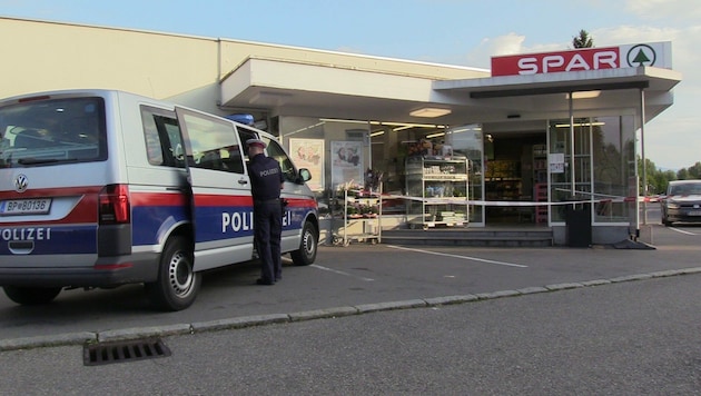 Dieser Supermarkt in Bregenz wurde von dem Räuber heimgesucht. (Bild: maurice shourot)