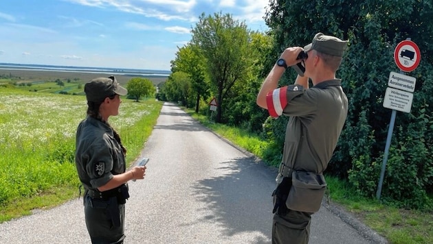 Den Güterweg Richtung Ungarn haben Soldaten im Assistenzeinsatz verstärkt im Visier. (Bild: Christian Schulter)