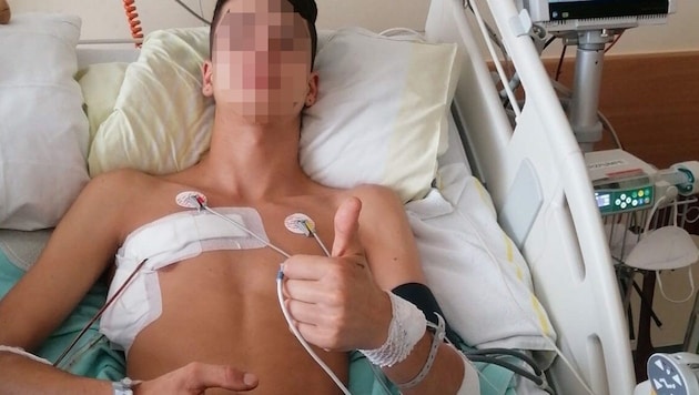 Gabriel H. (16) ist im Klinikum Wels erfolgreich operiert worden. (Bild: zVg)