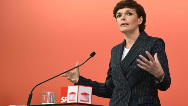 SPÖ-Chefin Pamela Rendi-Wagner (Bild: APA/HELMUT FOHRINGER)