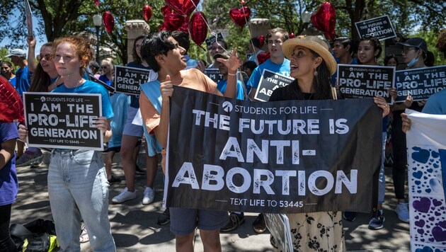 Abtreibungsgegner würden nach dem „Kopfgeld“-Prinzip vorgehen, kritisieren Bürgerrechtsgruppen. (Bild: AFP/Getty Images/SERGIO FLORES)