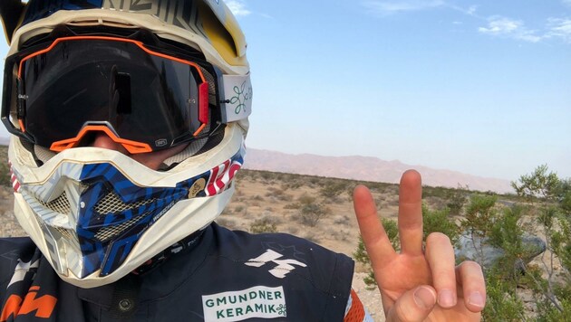 Matthias Walkner sendete Geburtstagsgrüße aus der Wüste in Nevada (USA). Der Kuchler testet dort noch knapp zwei Wochen sein neues KTM-Motorrad. (Bild: Matthias Walkner)
