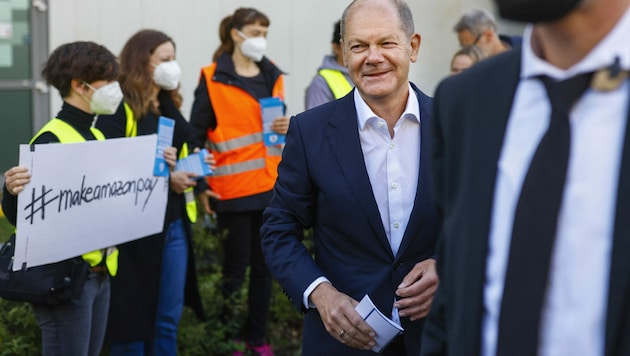 Grund zum Lachen gibt es derzeit für SPD-Kanzlerkandidat Olaf Scholz. Die Umfragen sagen einen Sieg der Sozialdemokraten voraus. (Bild: AFP)