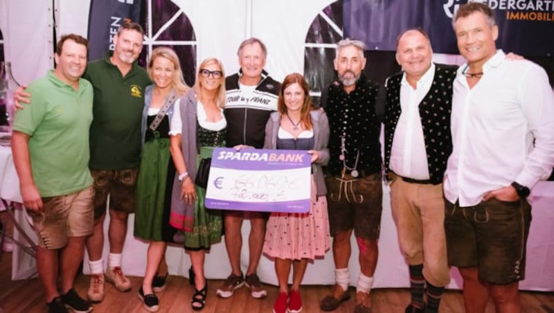 Beachtliche 72.000 Euro wurden beim Charity Event „Tour de Franz“ gesammelt. (Bild: Tour de Franz)