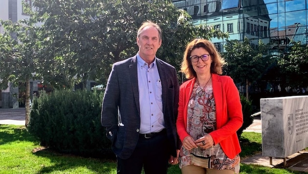 Uniclub-Chef Horst Groß und Sandra Venus vom KWF fordern grüne Baukultur in Kärnten. (Bild: Wassermann Kerstin)