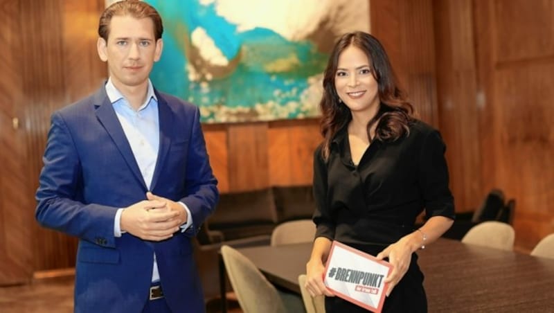 Bundeskanzler Sebastian Kurz mit Moderatorin Katia Wagner (Bild: Tomschi Peter)