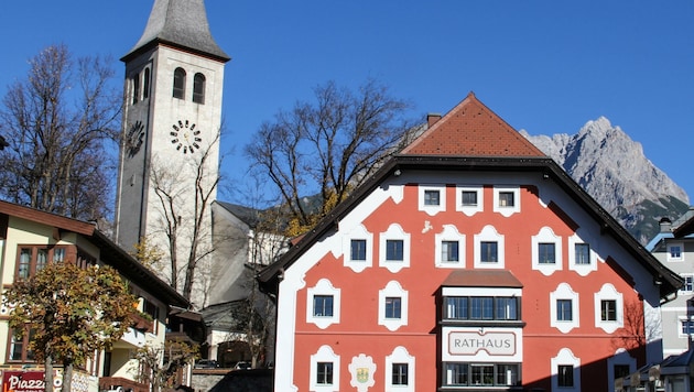 In Saalfelden im Pinzgau haben sich bis zum jetzigen Zeitpunkt 60,3 Prozent der Bevölkerung gegen das Coronavirus vollimmunisieren lassen. (Bild: Melanie Hutter)