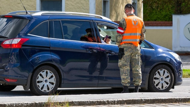 Auch im Bezirk Freistadt kommt es nun zu Kontrollen (Bild: APA/MANFRED FESL)