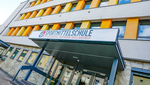 Auch in der Sportmittelschule Bischofshofen gab es vergangenen Freitag einen Positiv-Fall (Bild: Gerhard Schiel)