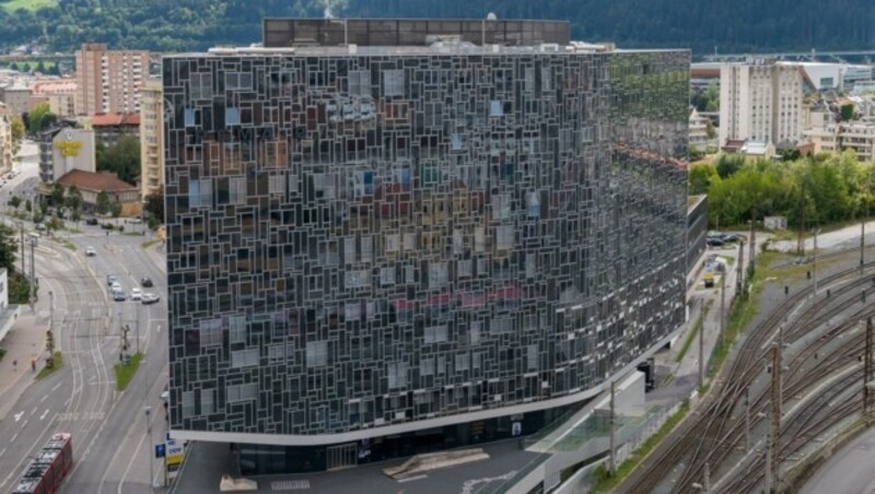 Der Pema2-Turm in Innsbruck (Bild: LIEBL Daniel | zeitungsfoto.at)