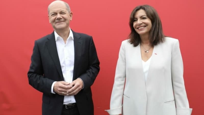 Olaf Scholz mit der Pariser Bürgermeisterin Anne Hidalgo (Bild: UTA WAGNER)