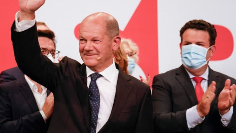 Olaf Scholz nach seinem Wahlsieg (Bild: APA/AFP/Odd Andersen)