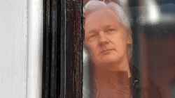 Julian Assange sitzt seit 2019 im britischen Hochsicherheitsgefängnis Belmarsh. (Bild: APA/AFP/Justin Tallis)