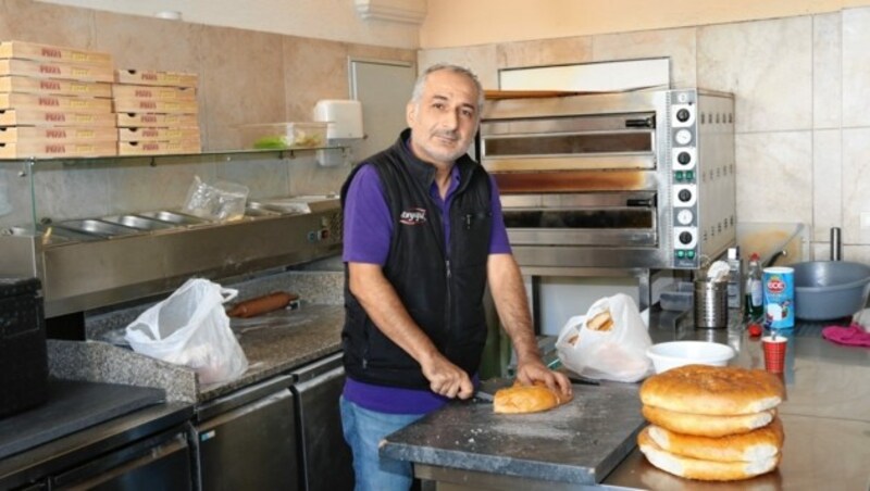 Mehmet Celic, Inhaber eines Kebap-Ladens am Griesplatz (Bild: Christian Jauschowetz)