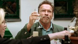 Arnold Schwarzenegger lud zur Klima-Diskussion beim Heurigen. (Bild: Screenshot youtube.com/The Schwarzenegger Climate Initiative)