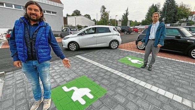 Setzen sich für mehr nachhaltige Mobilität in der Gemeinde ein: Unger (li.) und Spitzmüller (Bild: Schulter Christian)