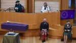 Prinz Charles und Herzogin Camilla haben die Queen zu ihrer Rede im schottischen Parlament begleitet. (Bild: APA/Photo by ANDY BUCHANAN/AFP)