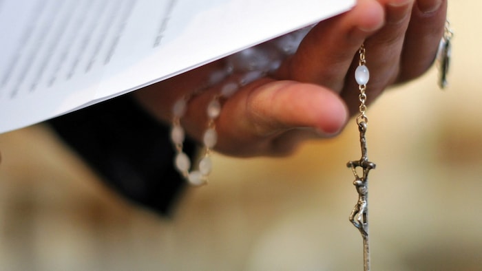 Sollte die Absetzbarkeit der Kirchensteuer reduziert werden, wird die Mitgliedschaft in der ...