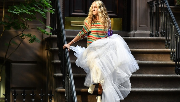 Sarah Jessica Parker am Set der „Sex and the City“-Nachfolgeserie „And Just Like That“ in New York (Bild: NDZ / PA / picturedesk.com)