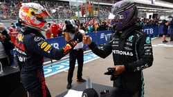 Max Verstappen (li.) und Lewis Hamilton (Bild: GEPA)