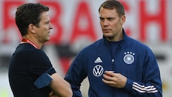 Oliver Bierhoff und Manuel Neuer (Bild: AFP or licensors)
