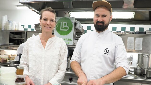 Kulinarisch spannend machten es Susanne Dorfer und Spitzenkoch Lukas Nagl (OÖ) im Landhaus Bacher in Mautern. (Bild: Gabriele Moser)