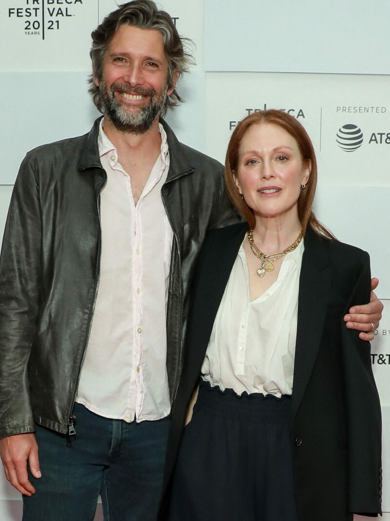 Bart Freundlich und Julianne Moore (Bild: 2021 Getty Images)