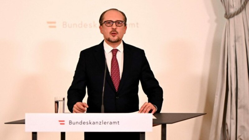 Alexander Schallenberg bei seiner ersten Rede. (Bild: Joe Klamar / AFP)