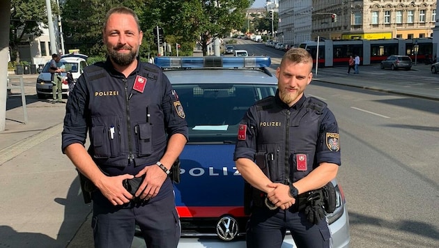 Die beiden Lebensretter der Polizei Wien, Rene K. und Felix J. (Bild: LPD Wien)