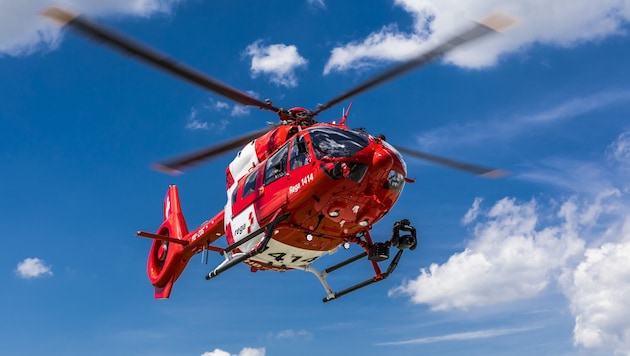 Auch der Hubschrauber der Schweizer Flugrettung Rega musste umkehren. (Bild: Christian D. Keller (c) Airbus H)