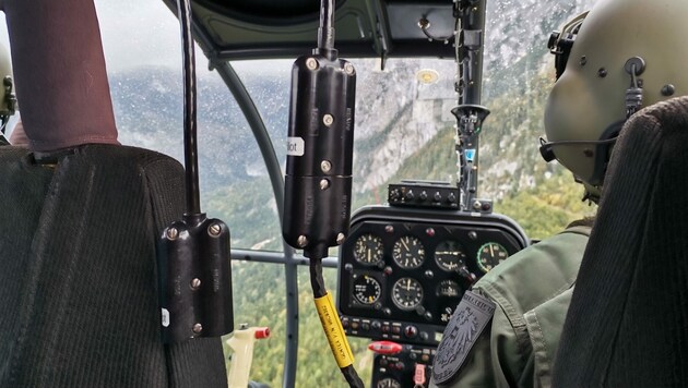 Auch ein Bundesheer-Hubschrauber war bei der Suchaktion dabei. (Bild: Bergrettung Steiermark)