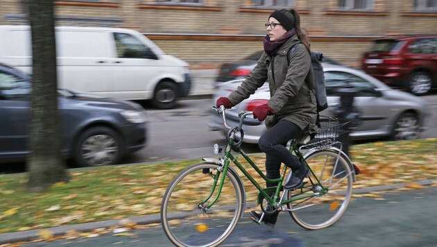 Viele Alltagswege in NÖ können nahezu zu jeder Jahreszeit per Fahrrad bewältigt werden. (Bild: Martin A. Jöchl)