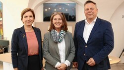 Judith Schwentner (Grüne), Elke Kahr (KPÖ), Michael Ehmann (SPÖ) (Bild: Christian Jauschowetz)