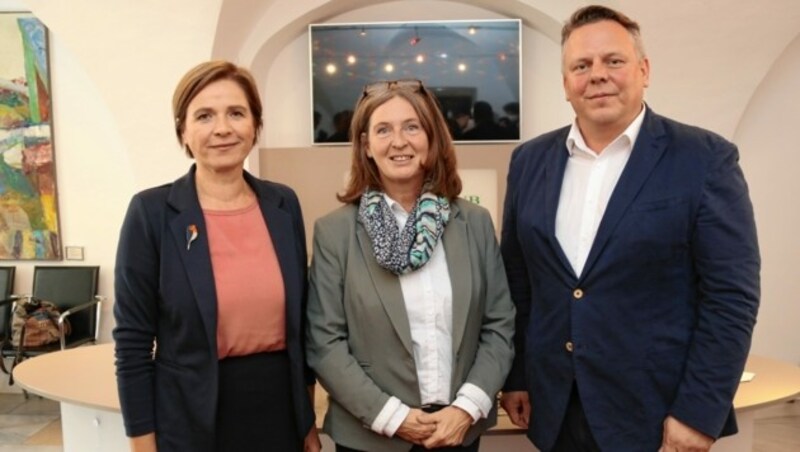 Judith Schwentner (Grüne), Elke Kahr (KPÖ), Michael Ehmann (SPÖ) (Bild: Christian Jauschowetz)