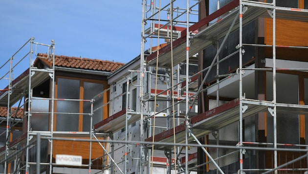 In Wien wird weit mehr gebaut, als es für den Zuzug brauchen würde. Es gibt immer mehr Wohnungen. Dennoch steigen die Mieten rasant an. (Bild: Wolfgang Spitzbart)