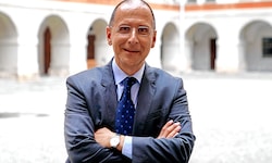 Peter Filzmaier, Professor für Politikwissenschaft an der Universität für Weiterbildung Krems ...